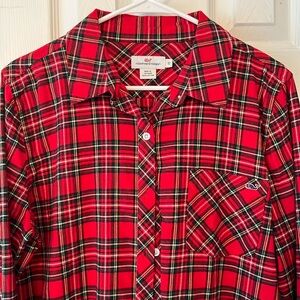 Vineyard Vines Woman size 12 button down plaid shirt